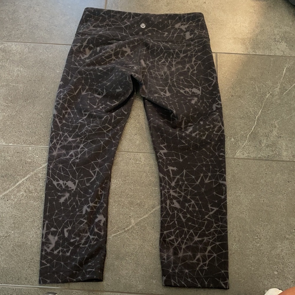 Black lululemon x SoulCycle legging - Picture 2 of 2